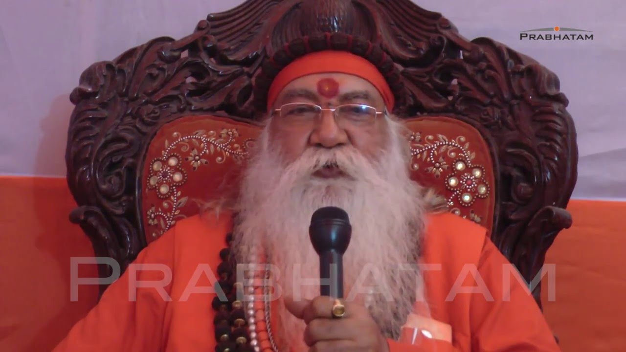 How to Protect Cows By Maha Mandleshwar PragyaNand Giri Ji Maharaj - Simhastha Kumbh Ujjain 2016