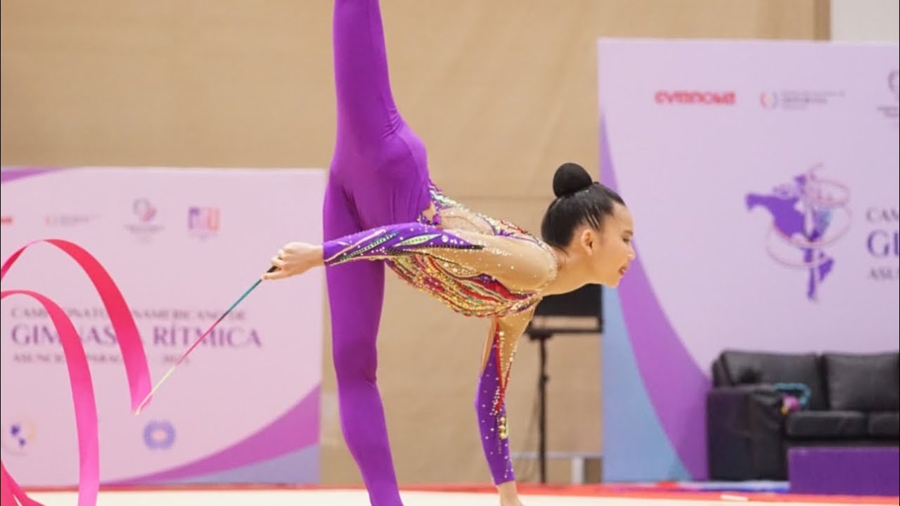 Junior Pan American Championships 2025 Paraguay 🇵🇾 - Olivia Nguyen 🇨🇦 - Ribbon 23.5 Q (4th)