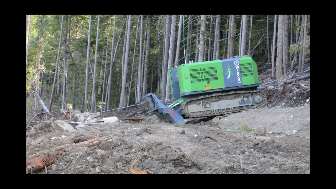 30.2 T Winch tethering Tigercat 870C Buncher
