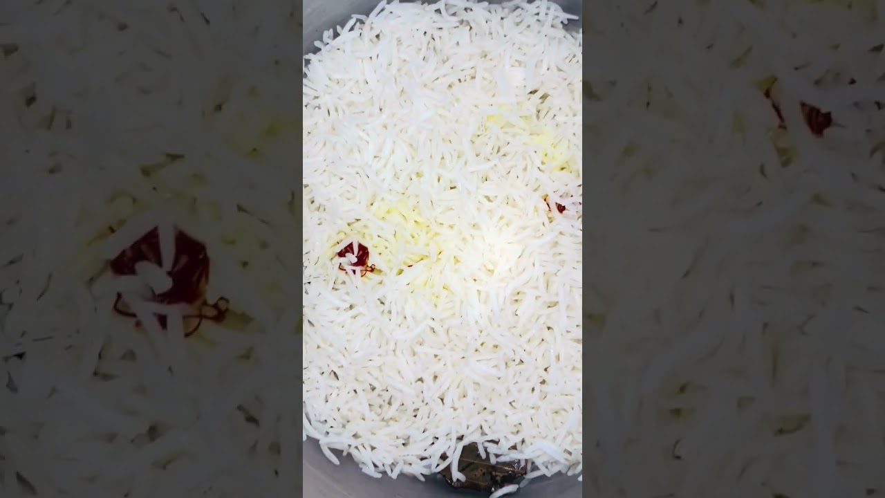 Yummy delicious restaurant style chicken biryani 😋👍🏻try this recipe #subscribe #viral #food 