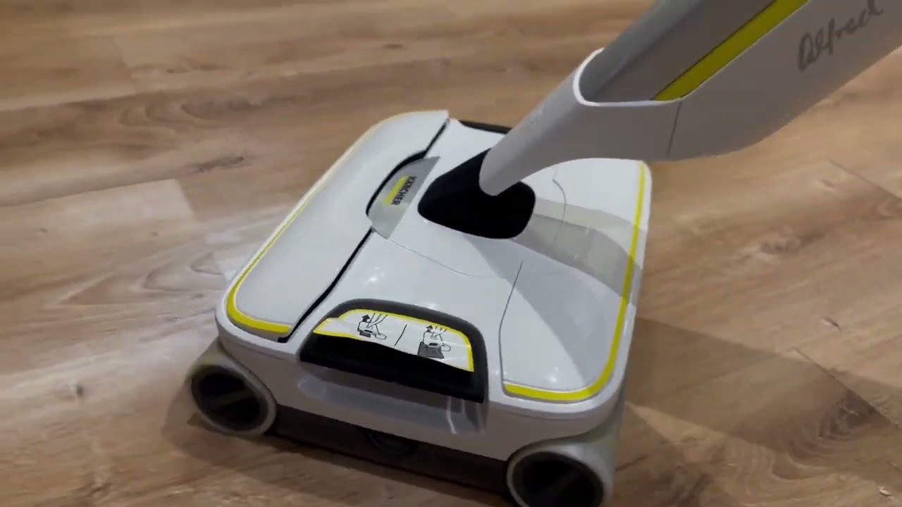 Mop elektryczny Kärcher FC 8 Smart Signature Line z wyświetlaczem LCD i aplikacją. Recenzja.