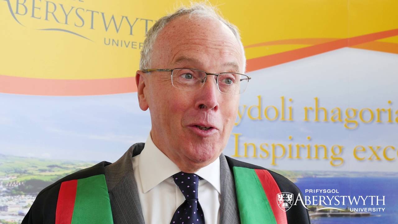 Sir Paul Silk KCB - Honorary Fellow