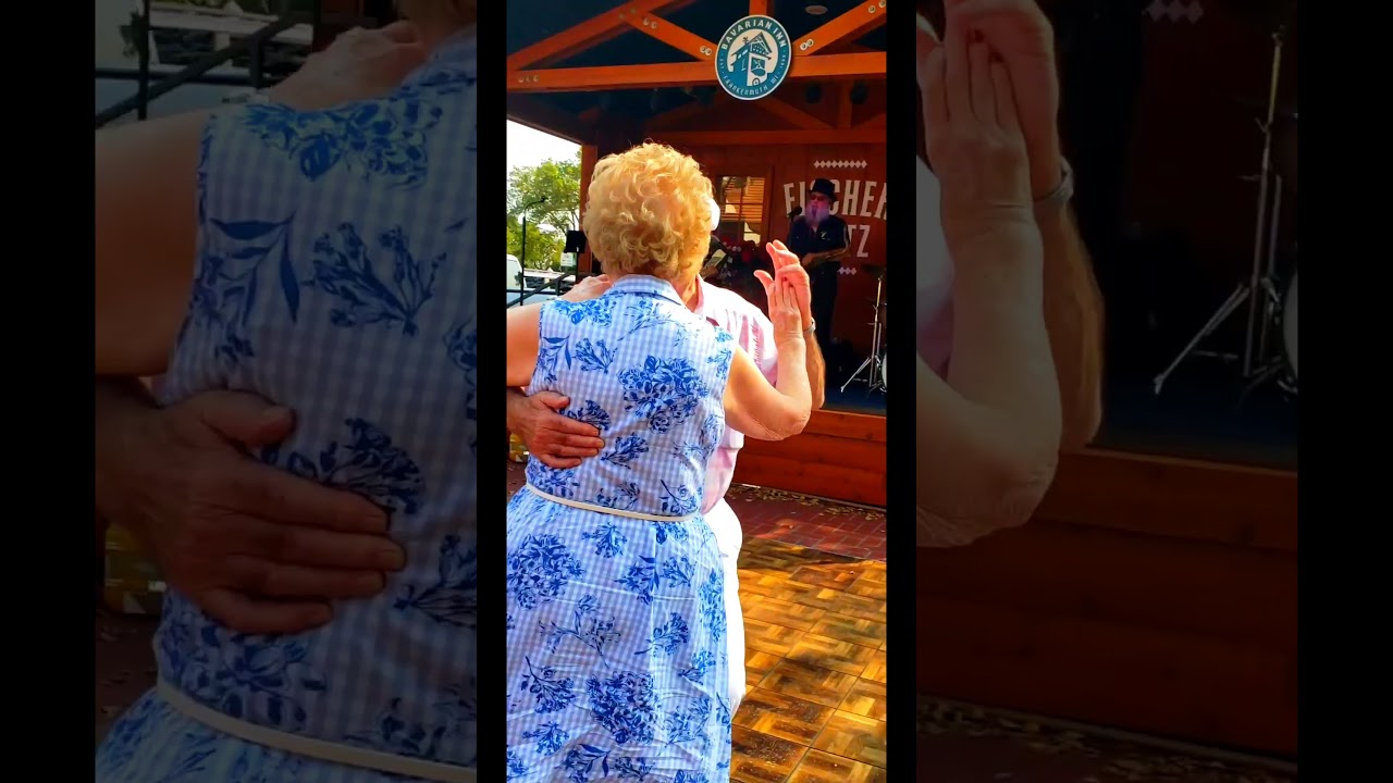 Older couple Dancing