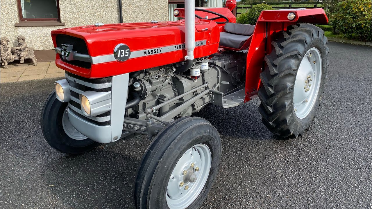 Massey Ferguson 135 restoration by Colin Elliott Northern Ireland
