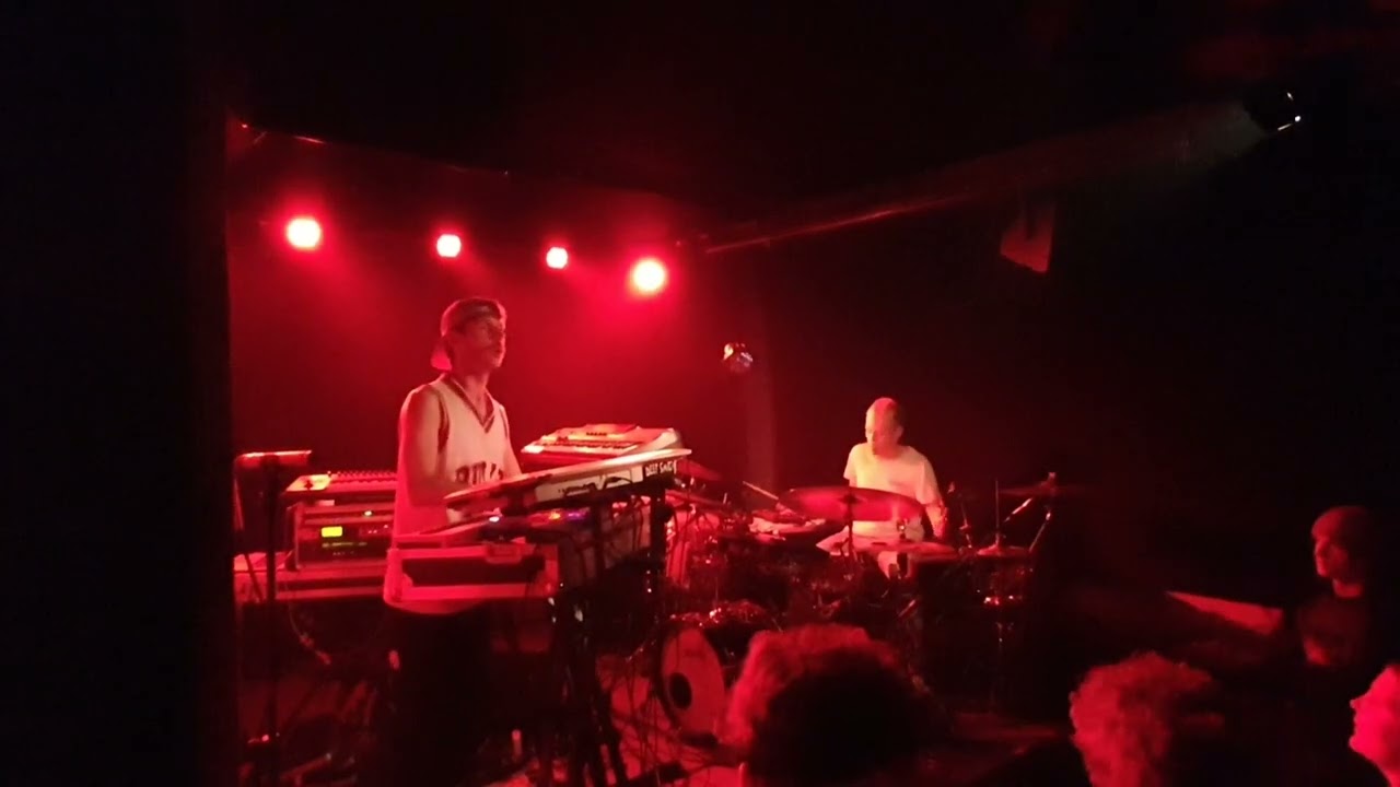 Lander en Adriaan - het depot