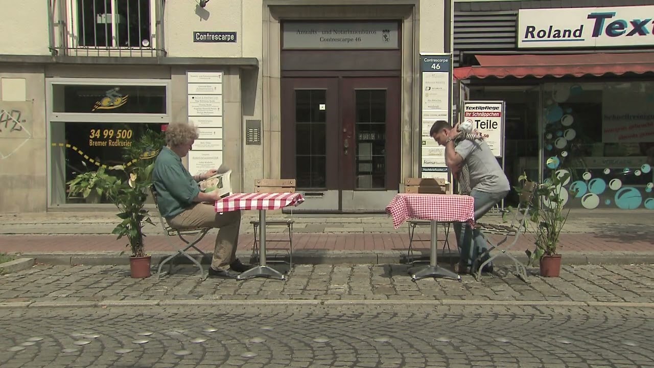 Vintage Bremen &ndash; Carsharing creates Space for People - Caf&eacute;