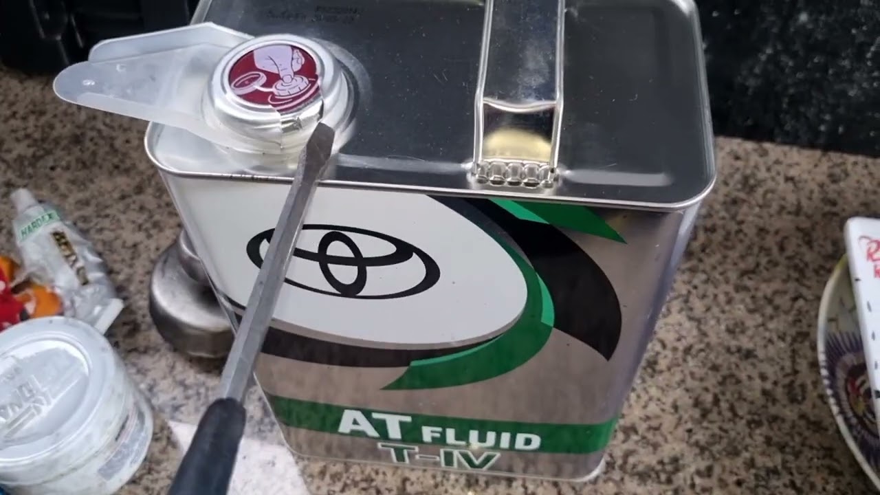 HOW TO REPLACE TRANSMISSION FLUID OF TOYOTA HIACE GL GRANDIA #changeoil  #hiace  @kolokoygarage 