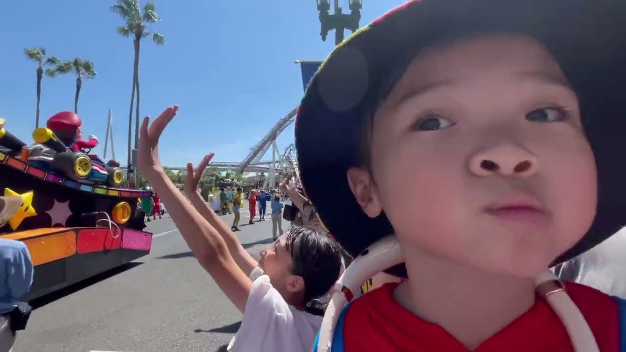 Zara goes to Japan ( Videoclip 33 ) 2:17pm 21st July 2024