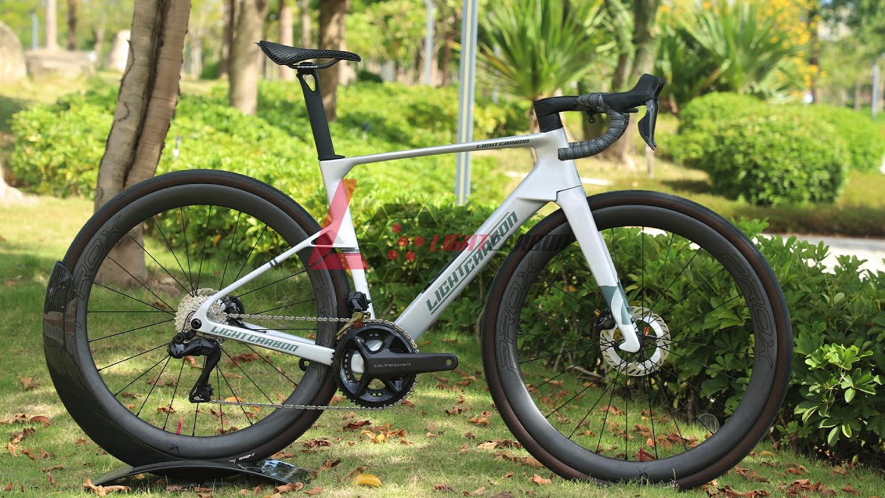 LightCarbon LCR018-D Endurance Road Carbon Bike Build