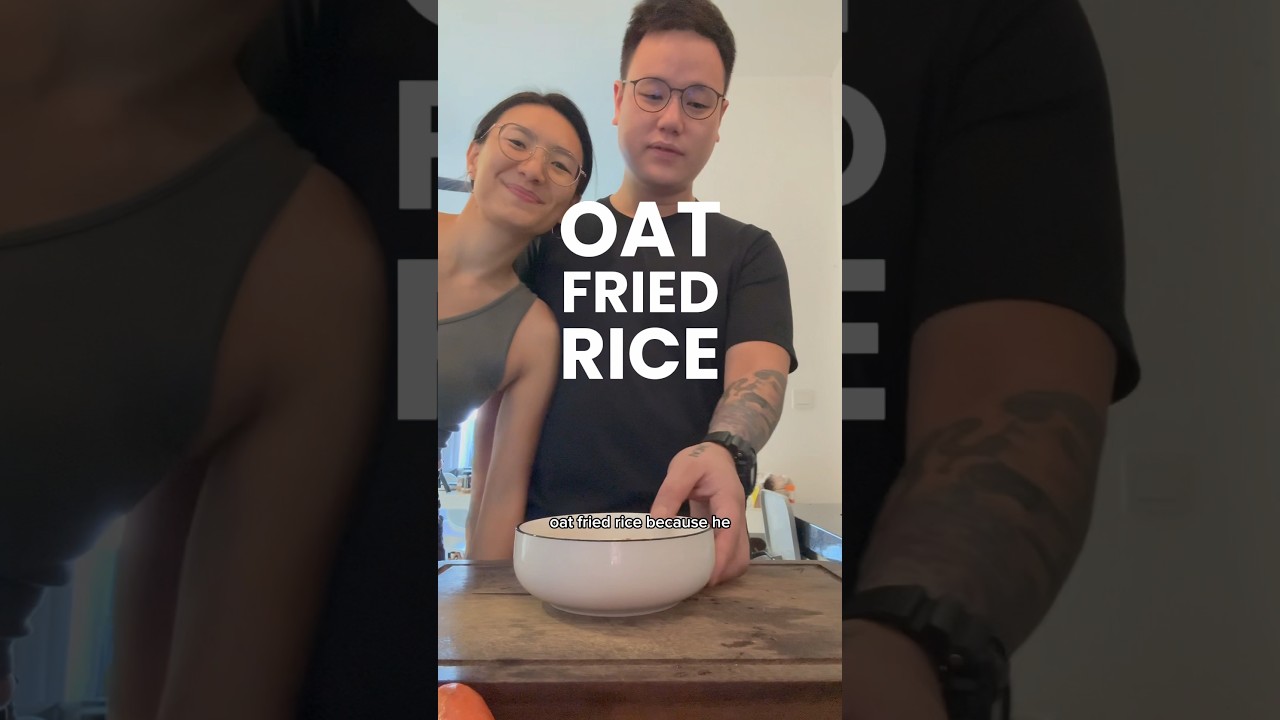 I am not going back to mushy oatmeal anymore!  #oatfriedrice #rolledoats #balancedmeal
