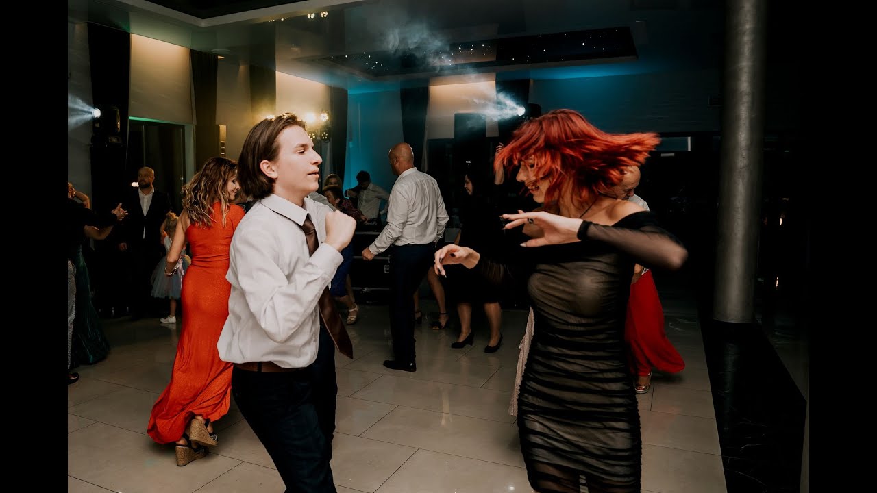 DJ / Wodzirej Artur Jasiński -  Jeden taniec , jedna noc ( wesele Klaudii i Bartka )