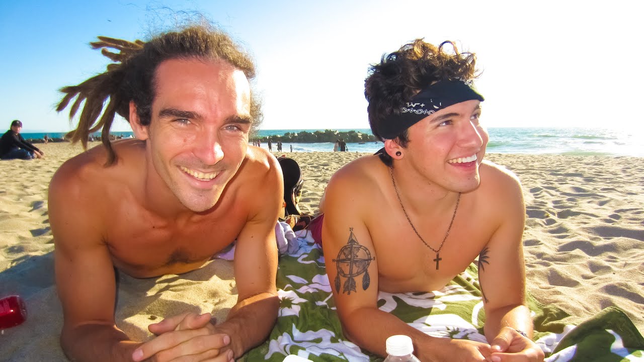 BEACH DAY