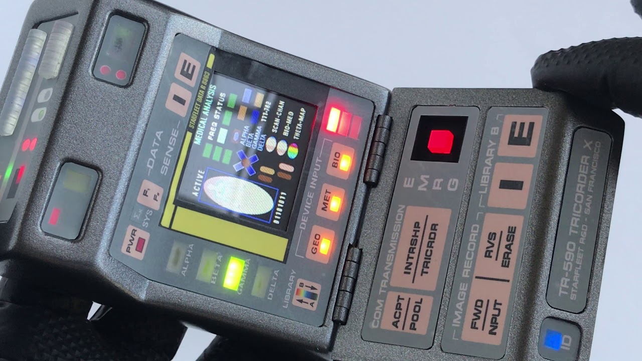 Mark IX Tricorder with an LCD