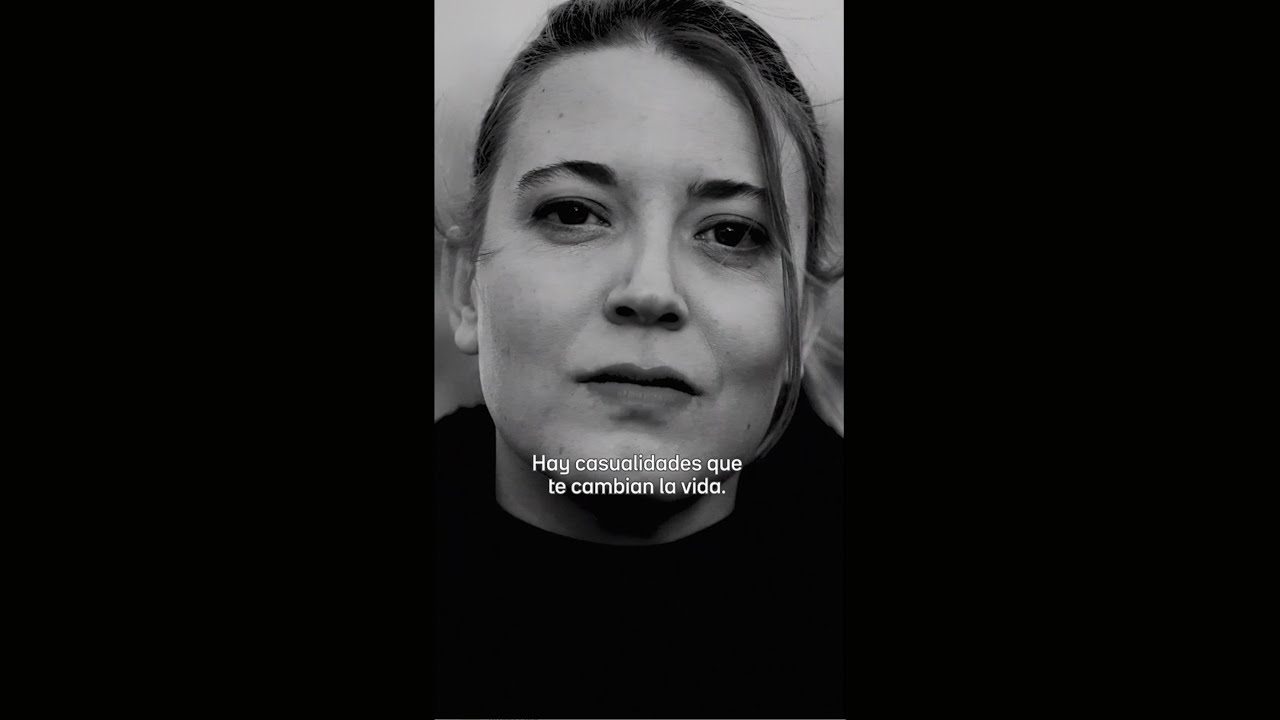 UNA LLUM T&Iacute;MIDA &laquo;LA HIST&Ograve;RIA REAL&raquo; | Tr&agrave;iler | Teatre Condal