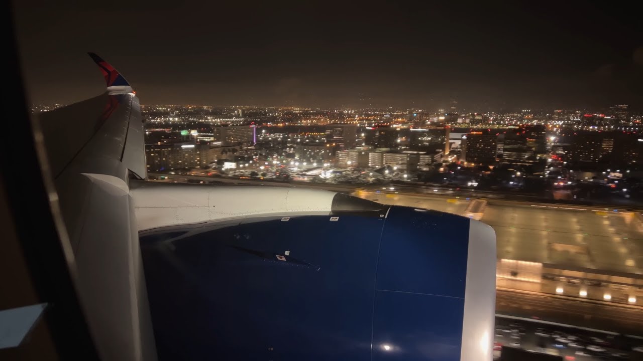 SPECTACULAR Los Angeles Nighttime Landing (feat. @L.A.FLIGHTS) | A350-900 | Delta Air Lines | LAX