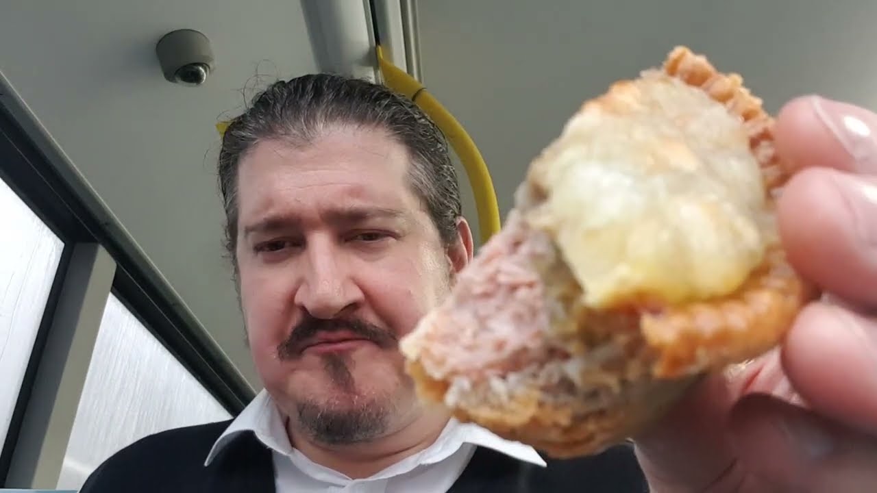 'Apple fidget' Pork Pie with stuffing...🥧😋