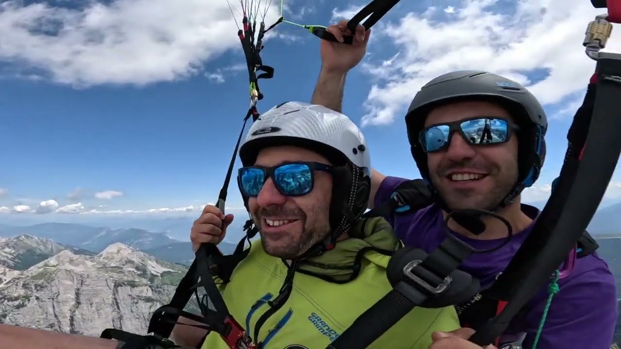 Parapendio biposto Lago di Molveno / Dolomiti di Brenta / Trentino-Alto Adige