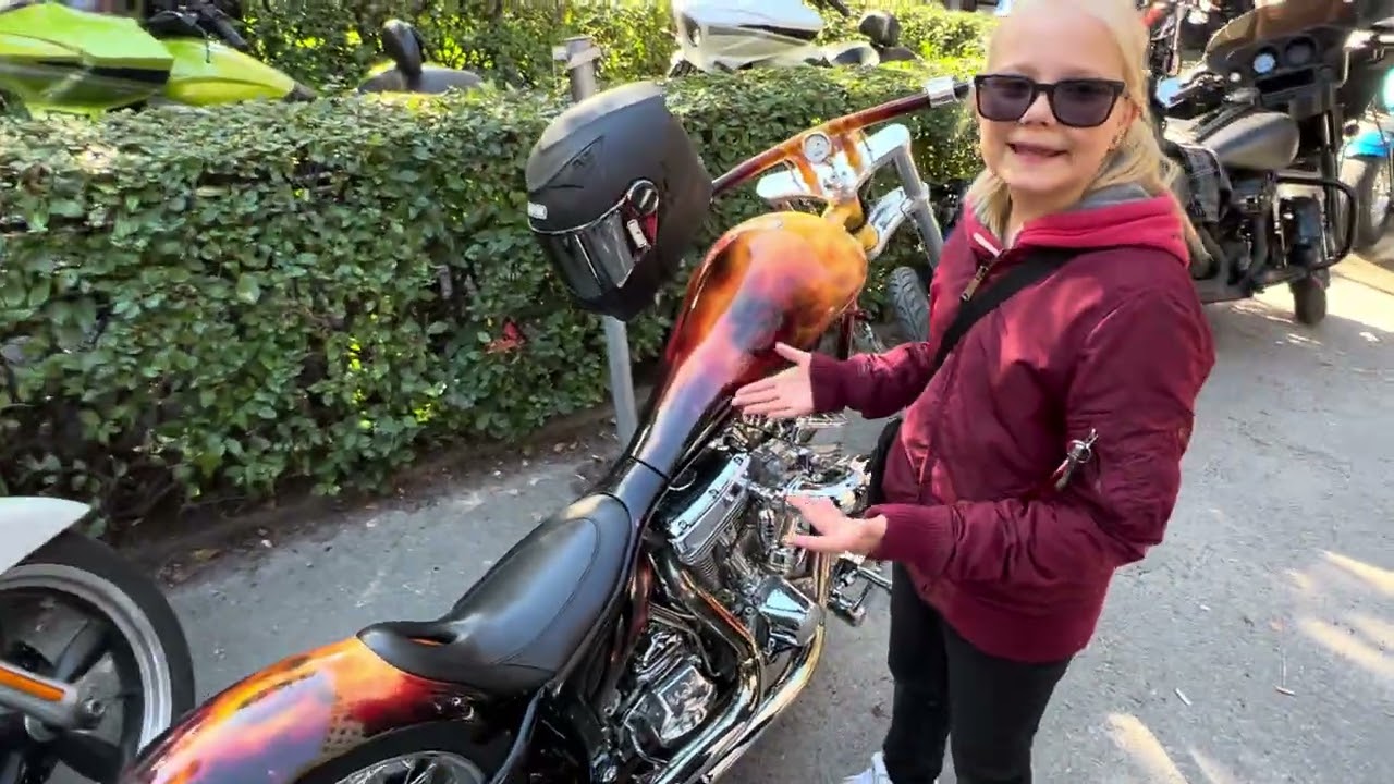 Häng med på en grym MC träff med coola motorcyklar! ! 