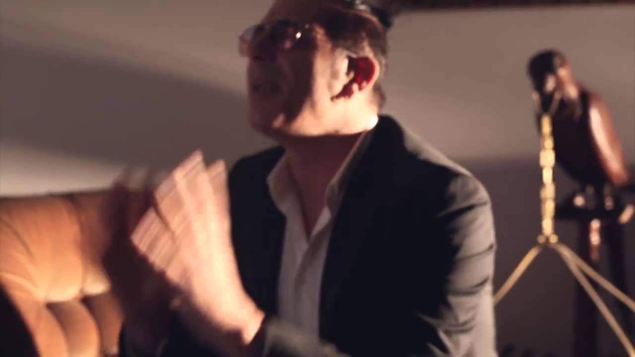 LELLO D'ONOFRIO - Guardare il mare (Video ufficiale)