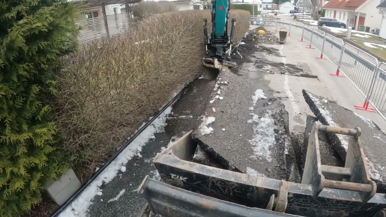 Kobelco sk75sr en dag på jobbet