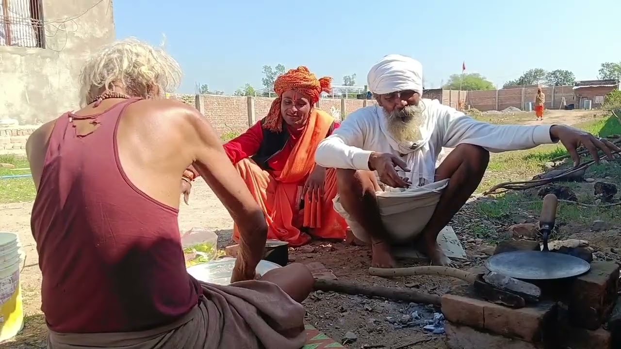 Chitrkoot k jangle सब कुछ परमात्मा पर छोड़ दो जीवन खुद उत्तर देने लगेगा391