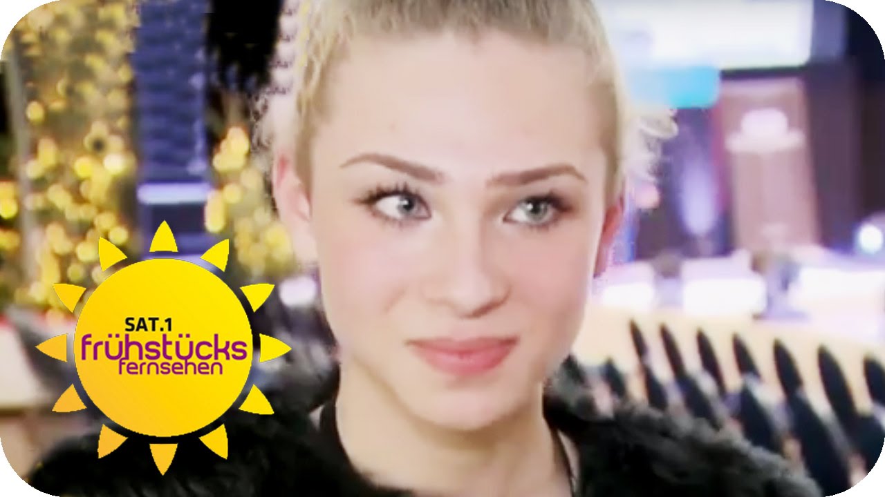 Allein unter Model-Mädchen | SAT.1 Frühstücksfernsehen