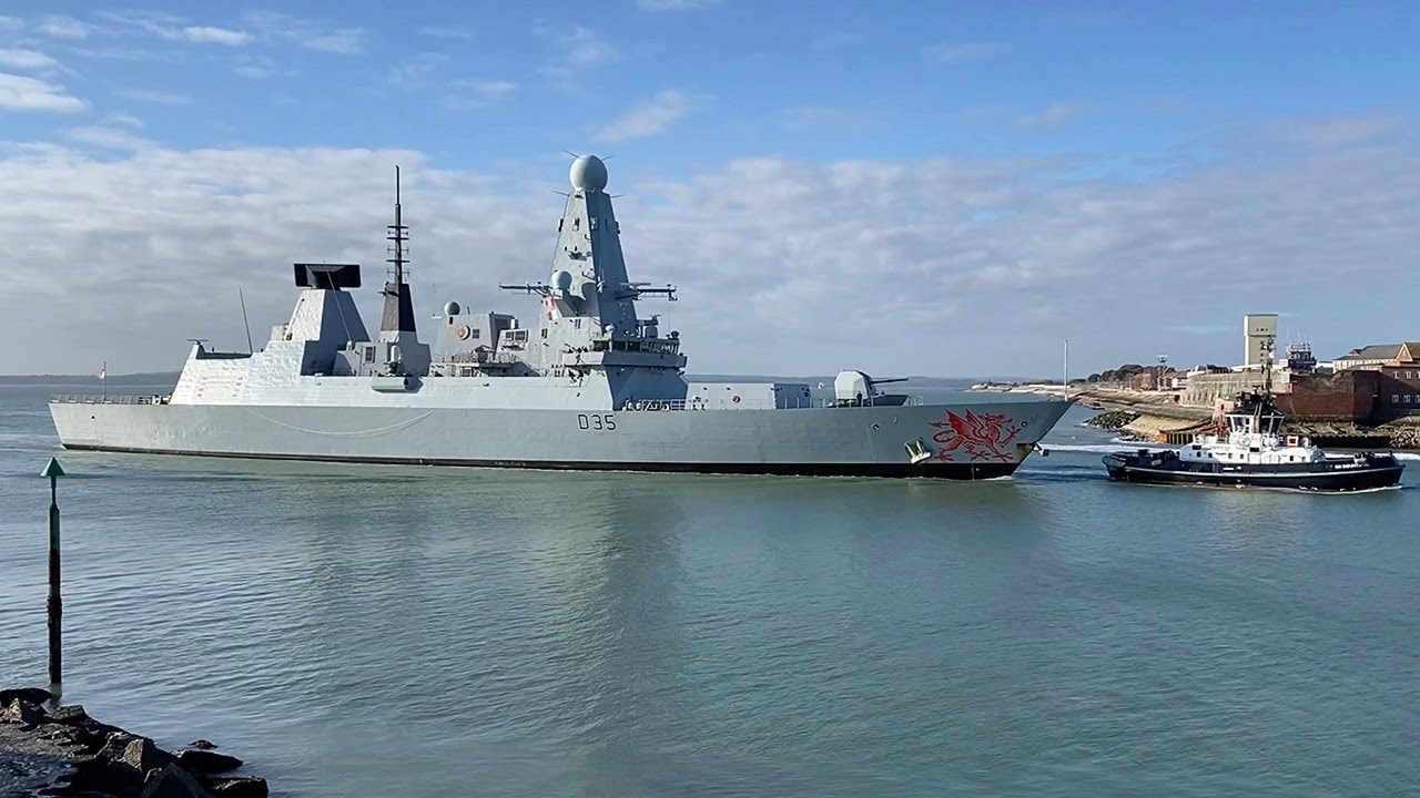 HMS Dragon returns to sunny Portsmouth