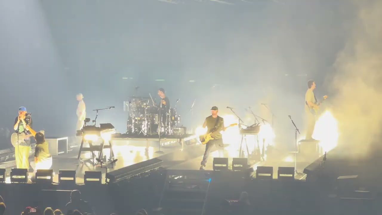 Linkin Park - Bleed It Out - Live in Pittsburgh (Final song) #livemusic #pittsburgh #musicians