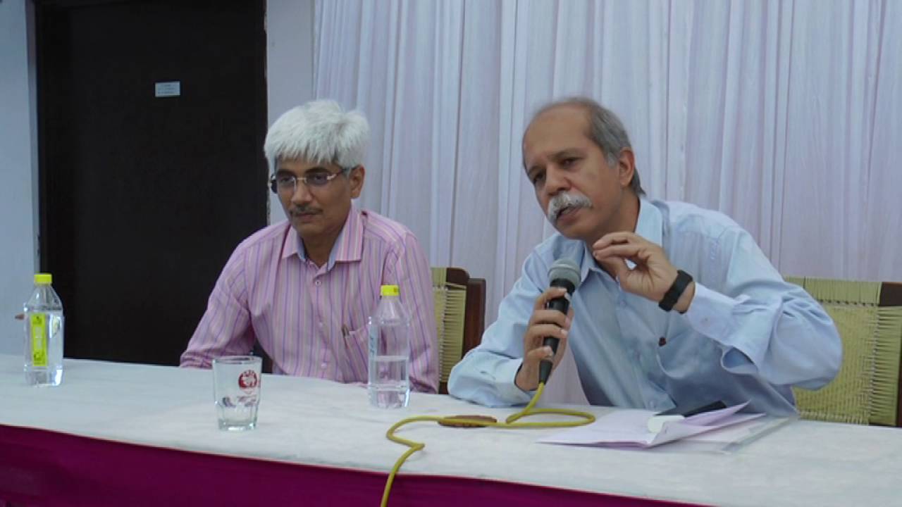 What does a judge expect from junior Advocates: Hon'ble Mr. Justice Akil Kureshi Part 4