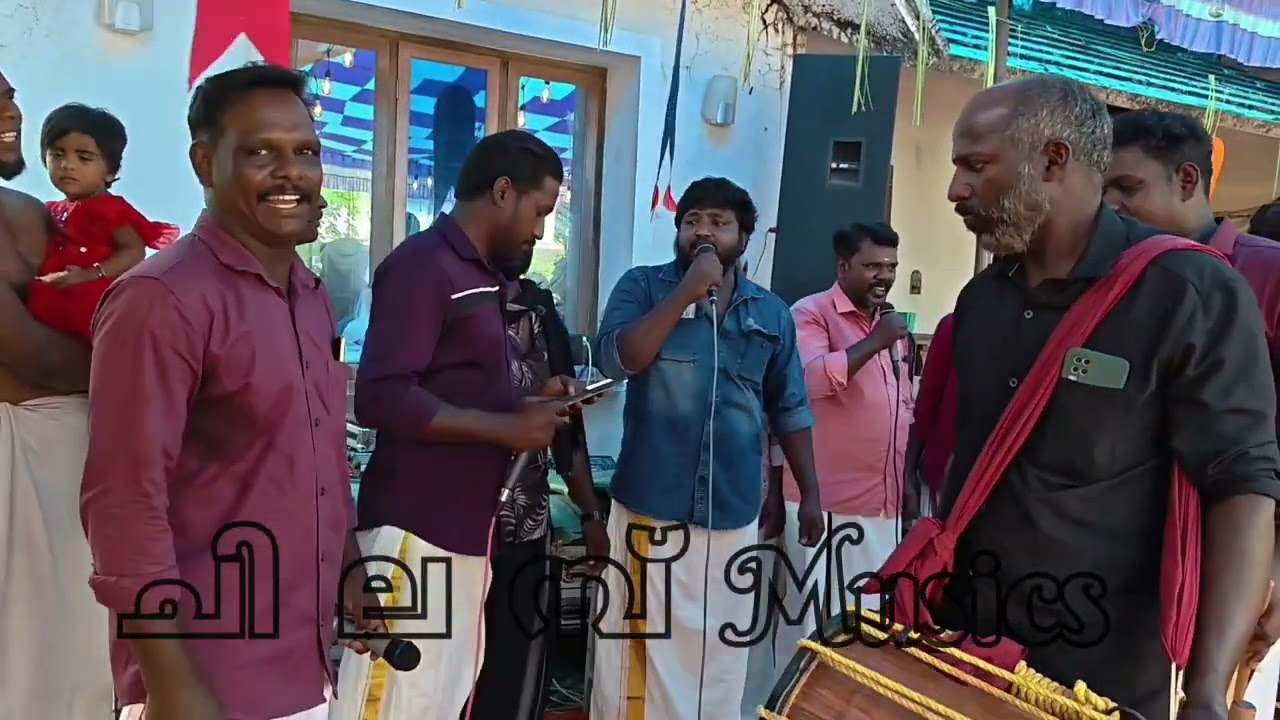 അശ്വതിക്കാവിൽ ആടി തെളിഞ്ഞവളെ.... ടീം മഠത്തിലാൻ കൂട്ടത്തിലെ നിഖിൽ മഠത്തിലാൻ കൂട്ടം പാടുന്നു... 