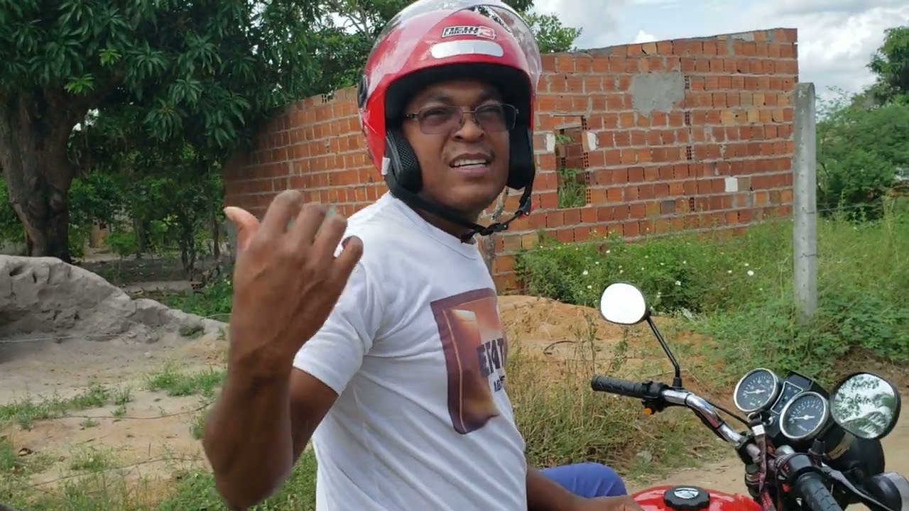 Pedreiro burro foi comprar material para fazer mais um servi&ccedil;o porco