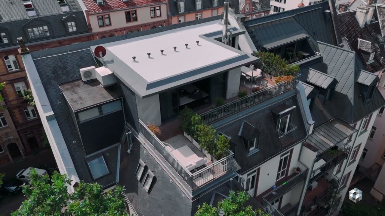 Luxury Penthouse in Frankfurt | Offered exclusively by SEIL Real Estate