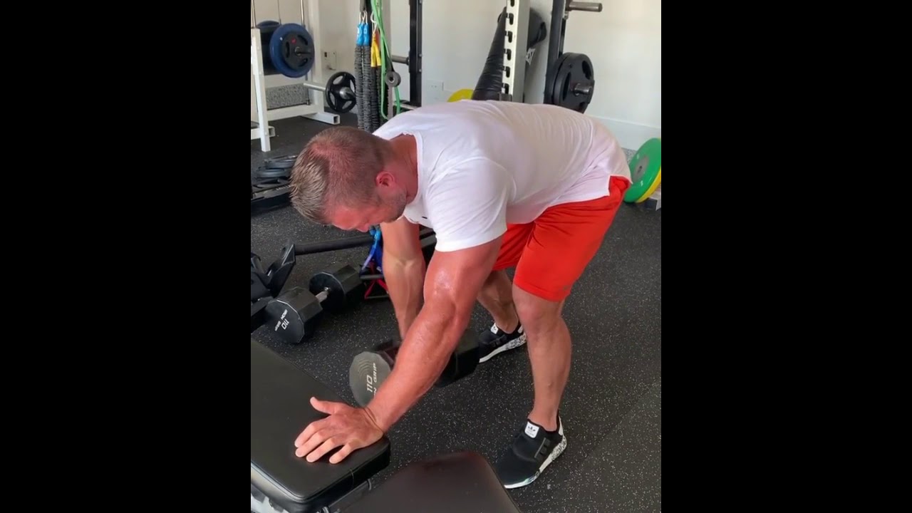 Tim Tebow Shares Push/Pull Home Workout