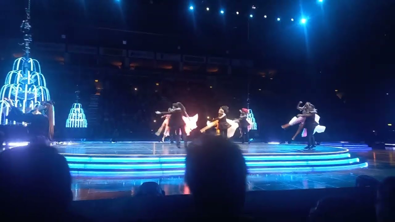 ✨️ Strictly tour 2023 ✨️ - Belfast 8/2/23 SSE Arena - Feeling Good (American Smooth)