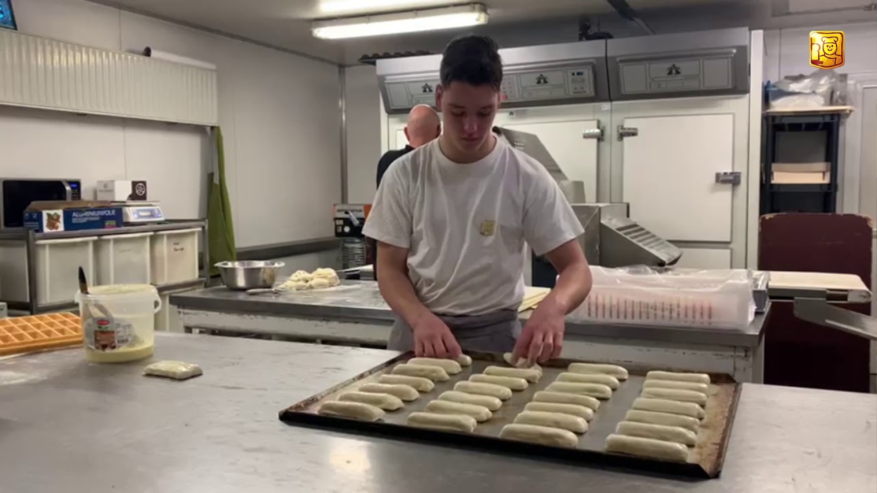 Brabantse worstenbroodjes - Echte Bakker Van der Coer, Zeeland (NB)
