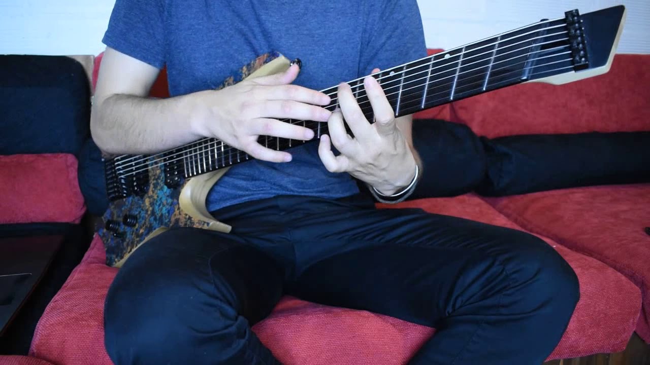 Neo soul & mathrock tapping riff #1