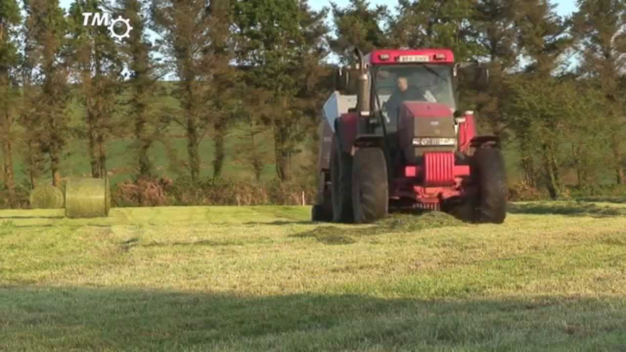 McCORMICK MTX 135 & LELY WELGER RP 220 FARMER