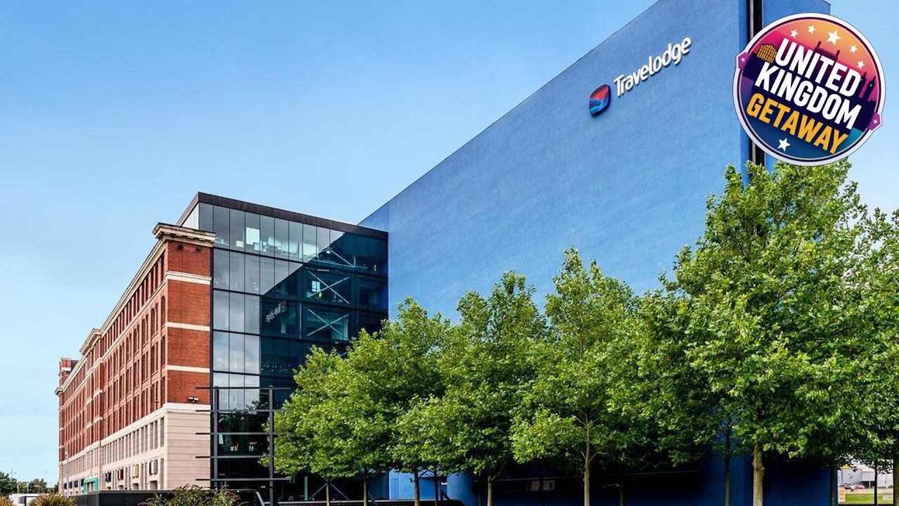 Travelodge Birmingham Fort Dunlop | Birmingham, United Kingdom | Hotel Review 🏨