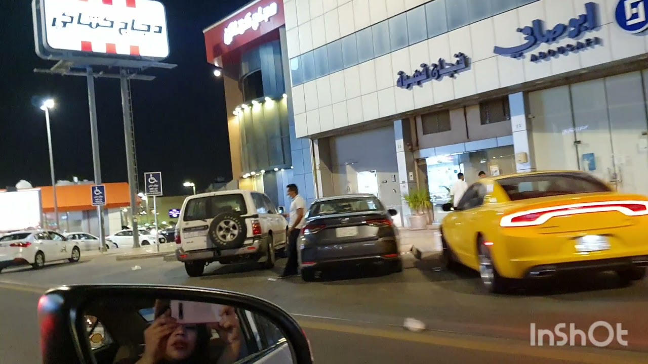 كافيهات ومطاعم| #شارع_سلطانه المدينه المنوره🇸🇦🇸🇦 اول يوم العيد😍