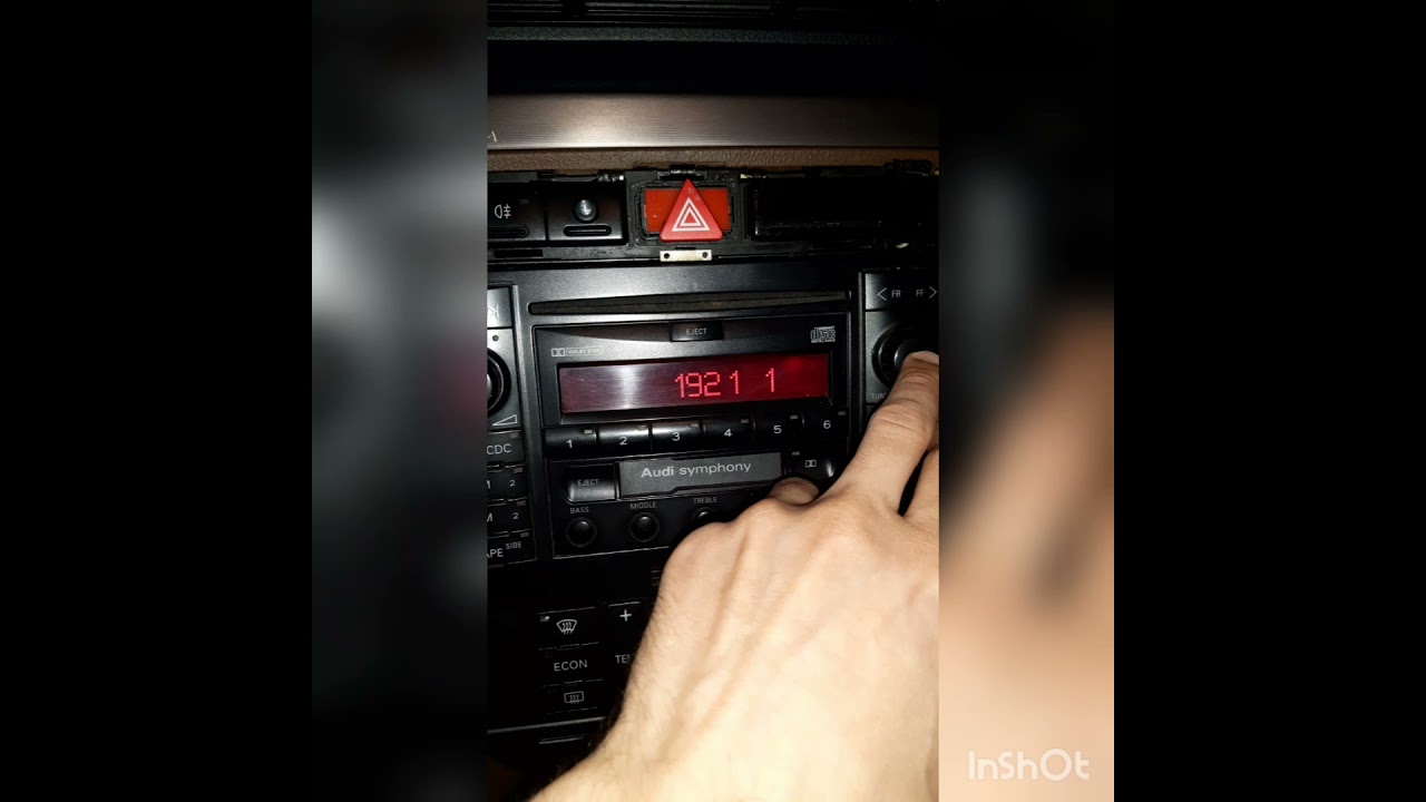 Разблокировка штатной магнитолы AUDI A4/B5
