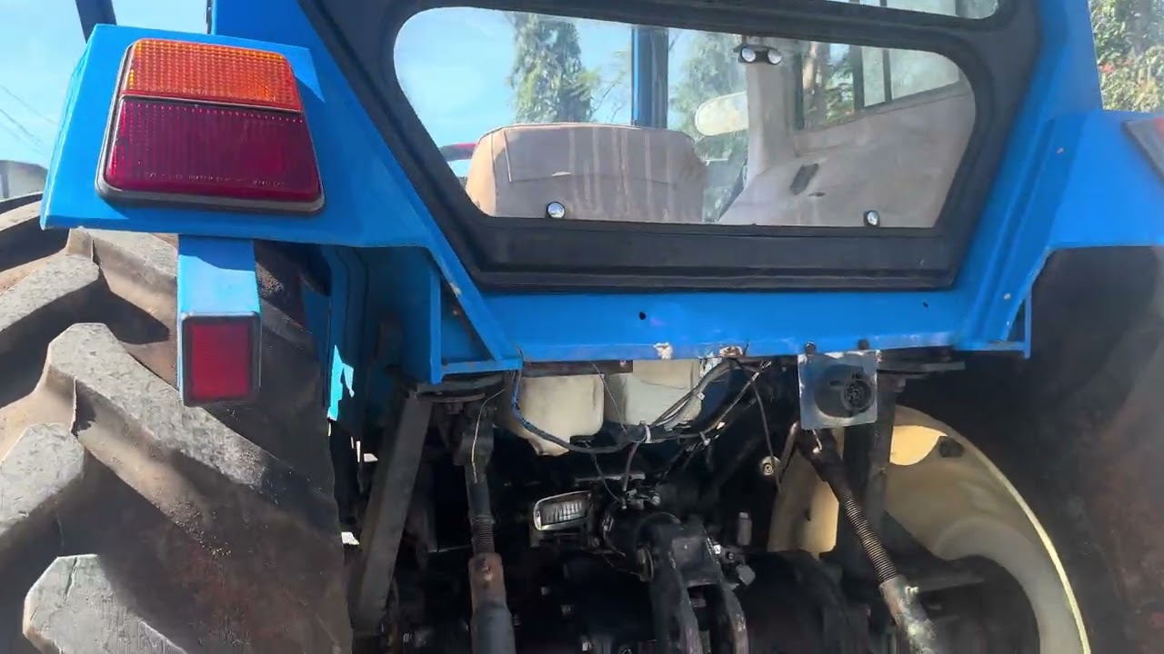 Iseki 9510 cabin m&aacute;y lạnh. Lh 0377422732