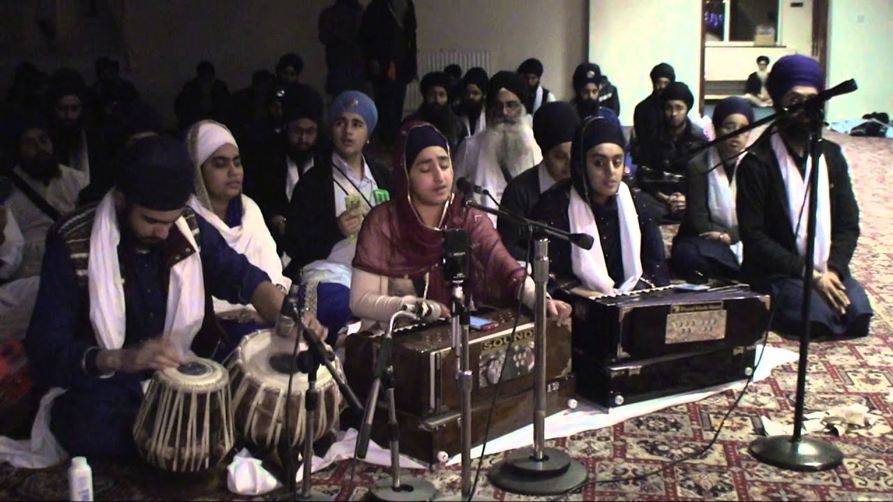 Coventry Rhensabhi December 2013 - Bhenji Kirat Kaur | Shabad Gurbani Keertan