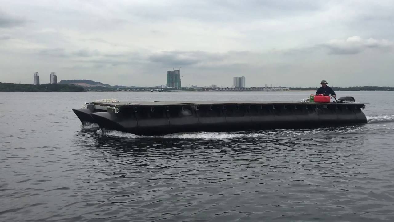 Modular pontoon boat from Kairos boats