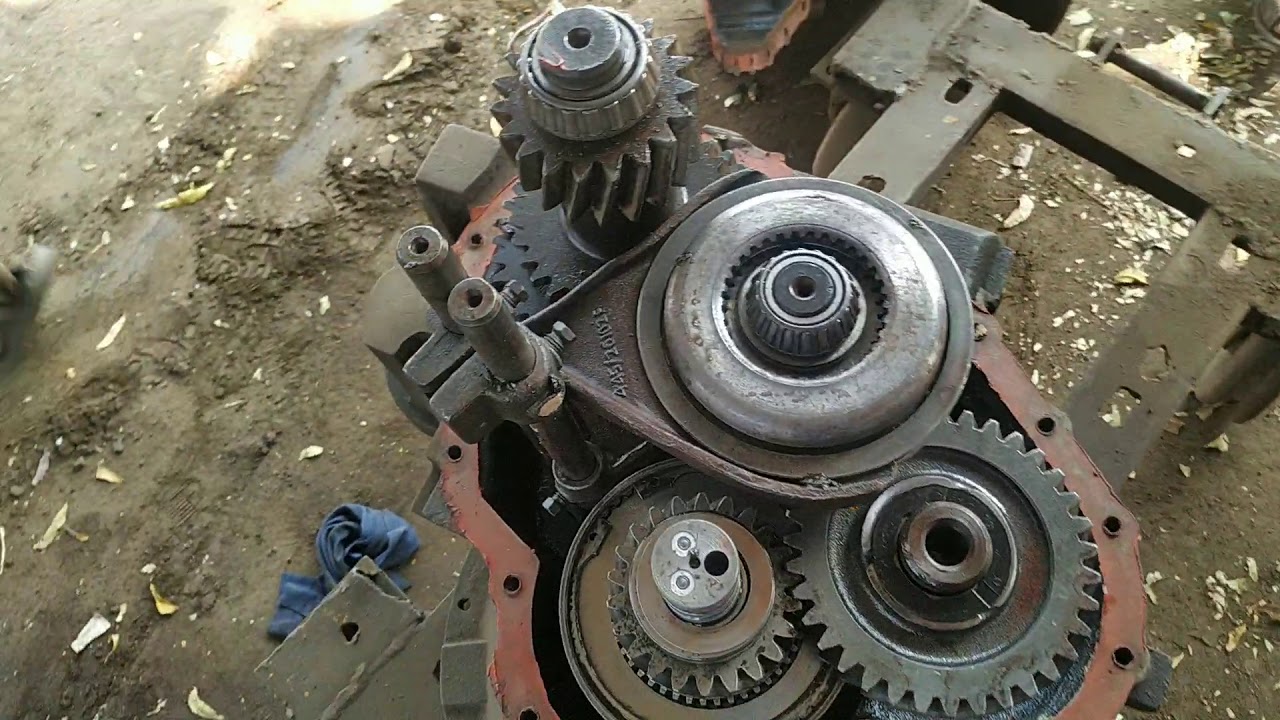 Jcb transmission opening part 1