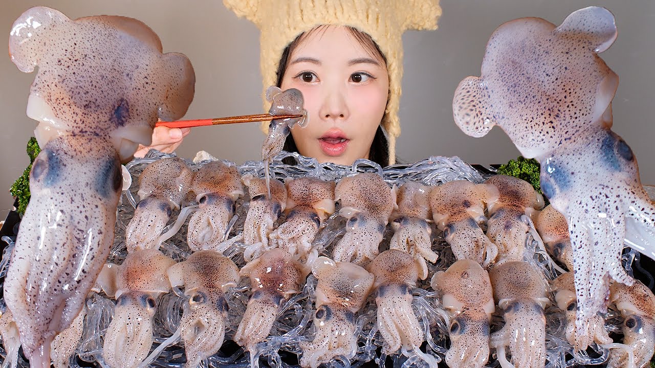 귀엽지만 맛있어🥹 머리가 톡톡 터지는 제철 귀꼴뚜기회 먹방 Raw baby ear quid [eating show] mukbang korean food