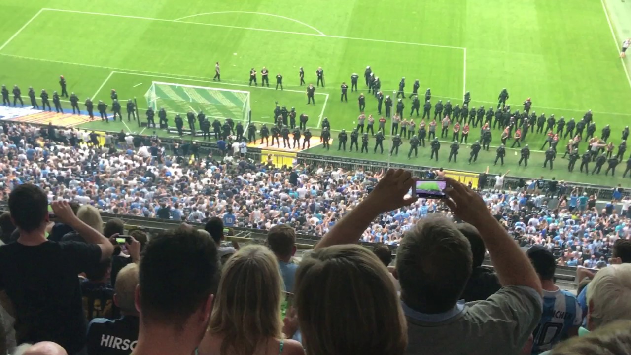 1860 München Fans sind stink sauer.