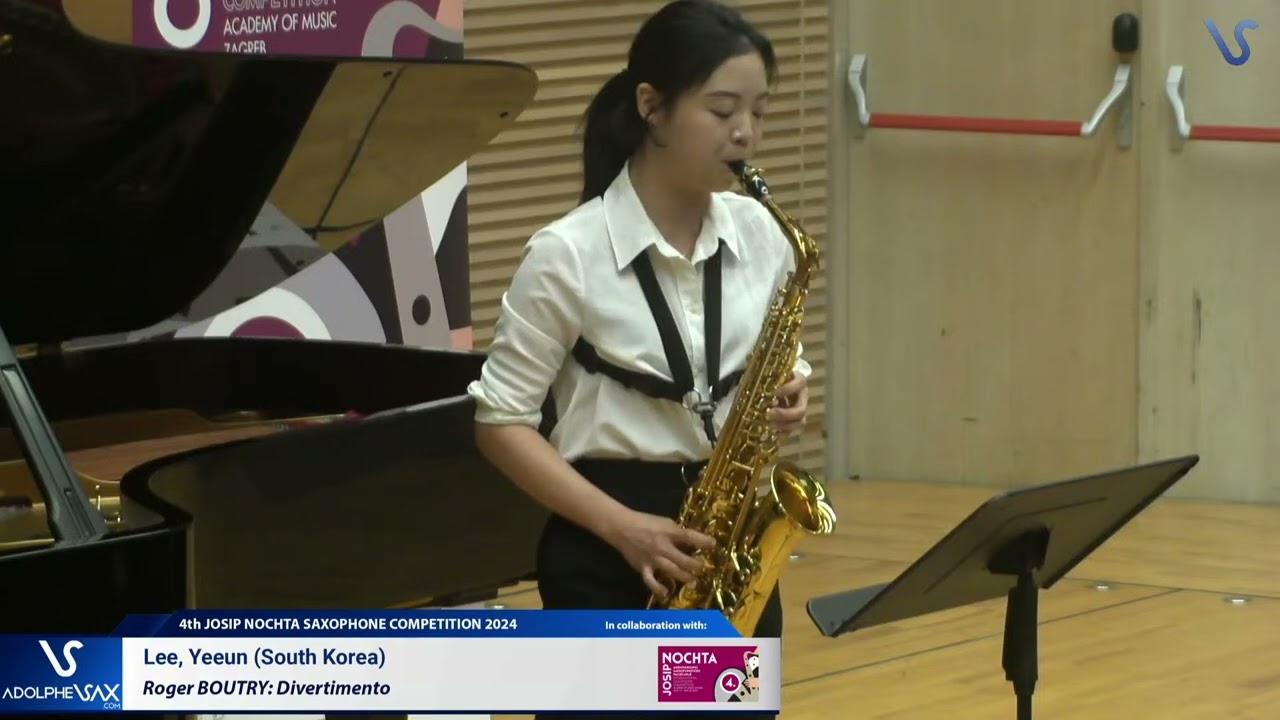 Yeeun Lee plays Divertimento by Roger Boutry