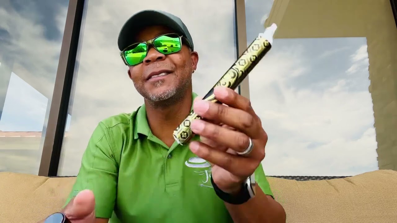 Best Cigar of 2023 Room 101 Daruma! #room101cigars #room101cigars
