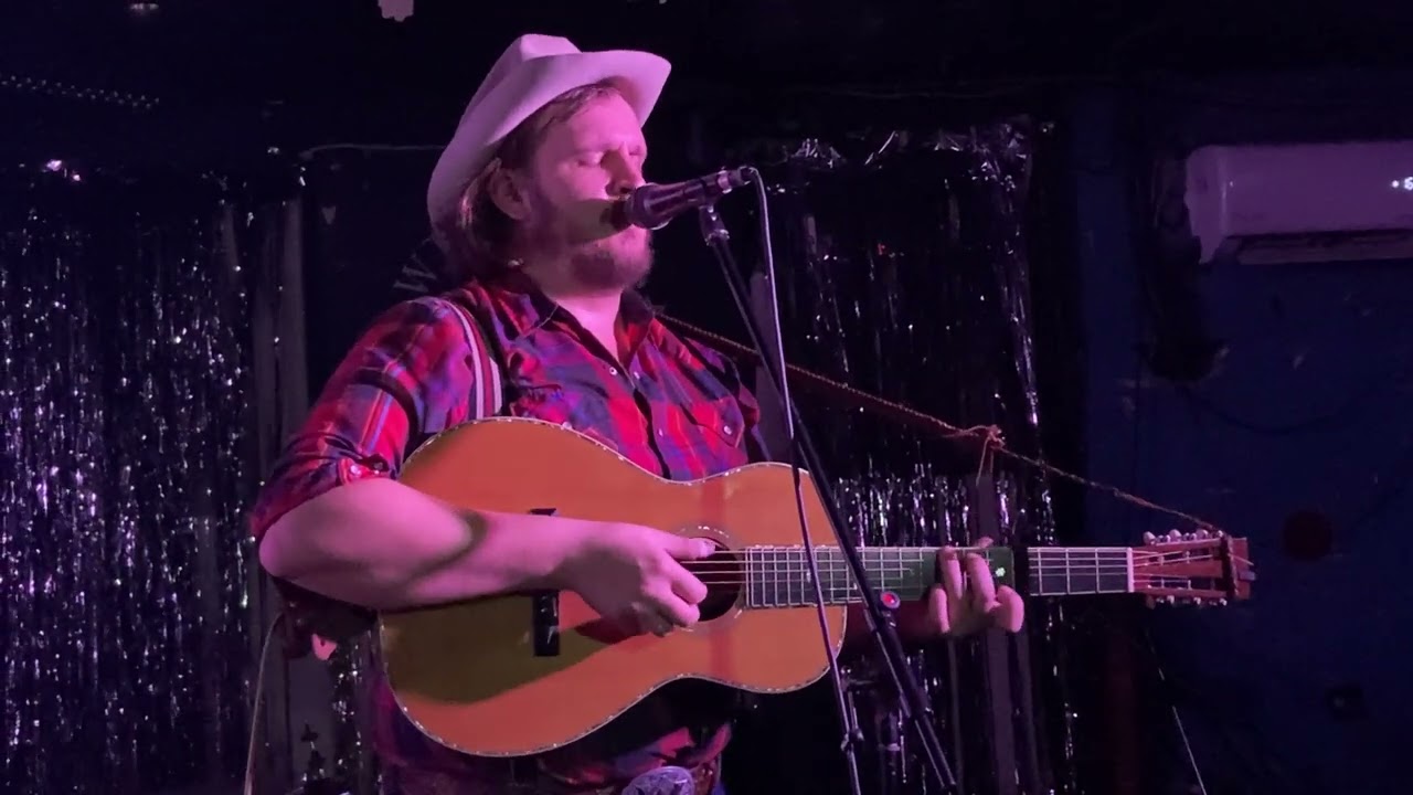 Willi Carlisle - When the Pills Wear Off, live at the Windmill, Brixton, London, 9 Nov 2023