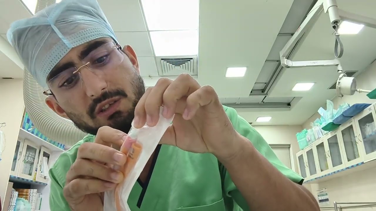 Foley's catheterization and the sterile techniques used during the procedure #medico 